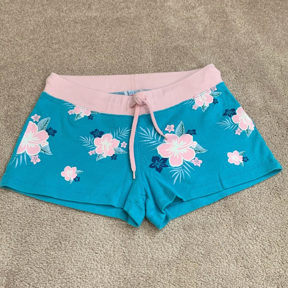 Hawaiian floral shorts